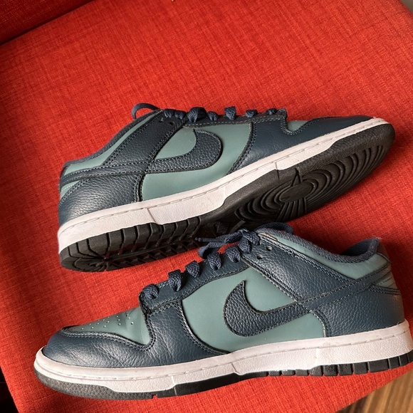 Nike Dunks Low Mineral Slate Armory Navy - Picture 3 of 6